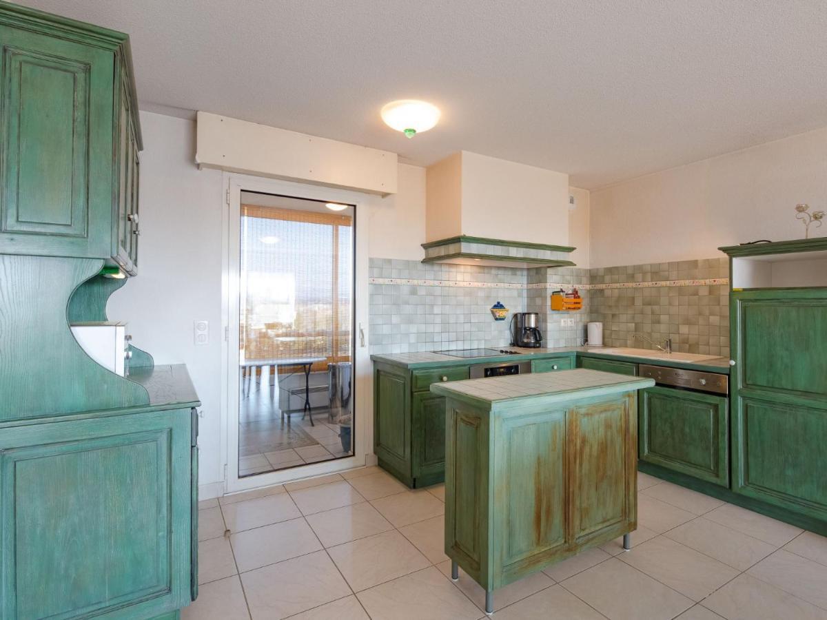 L'aetius By Interhome Frejus